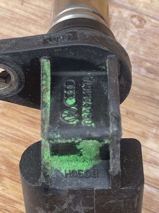 Датчик распред вала wr6 т4 2.8