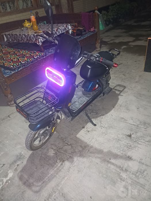 Skuter sotiladi holati yahshi