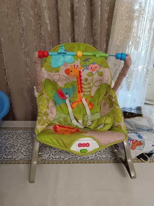 Продам шезлонг и ванну с подставкойй