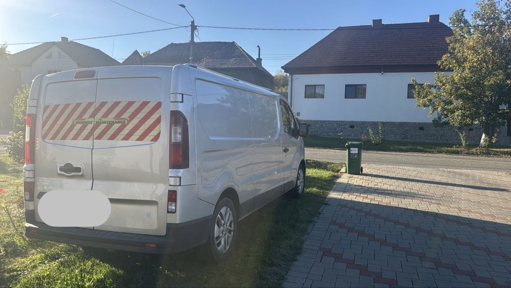 Renault Trafic volan dreapta UK