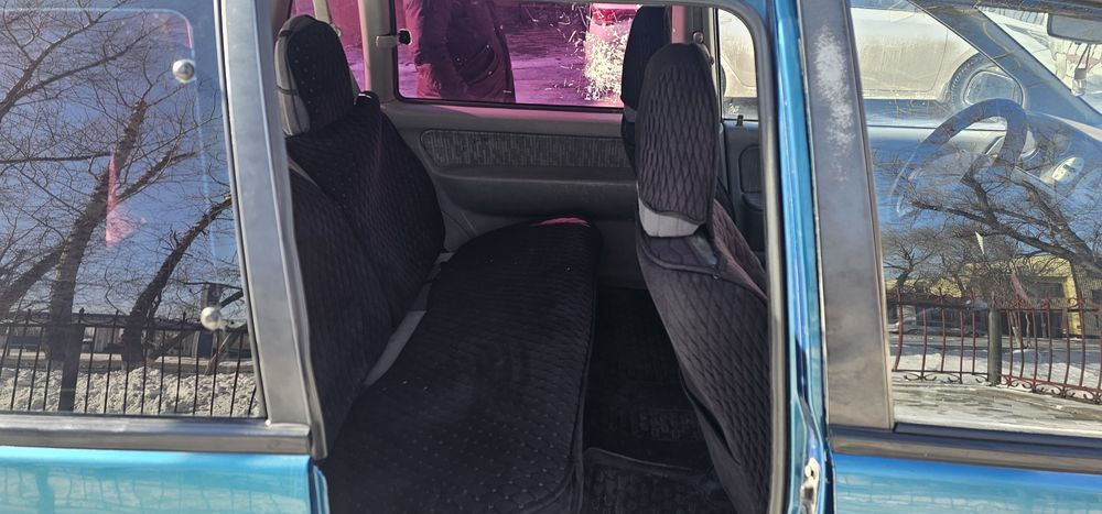 Mitsubishi space runner