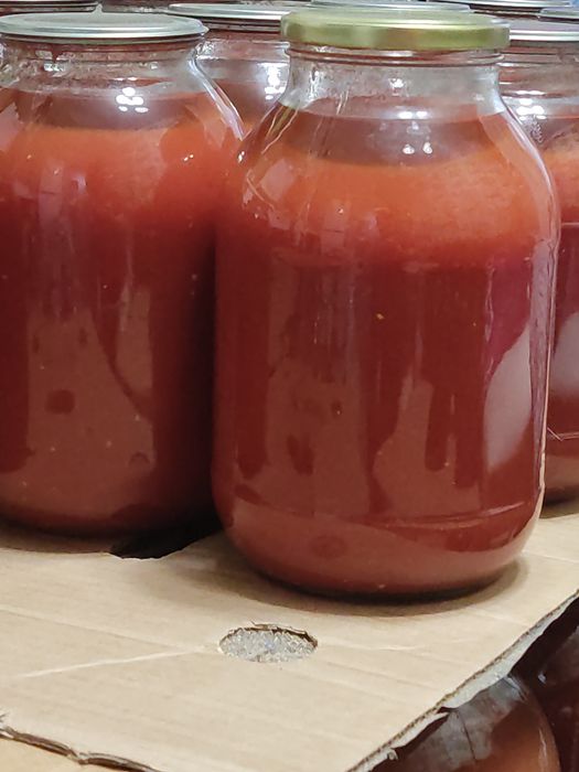Продам томатный сок, огонёк и консервацию