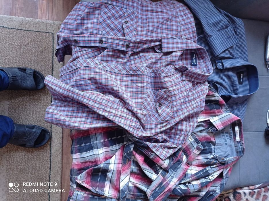 Рубашки синий,белый