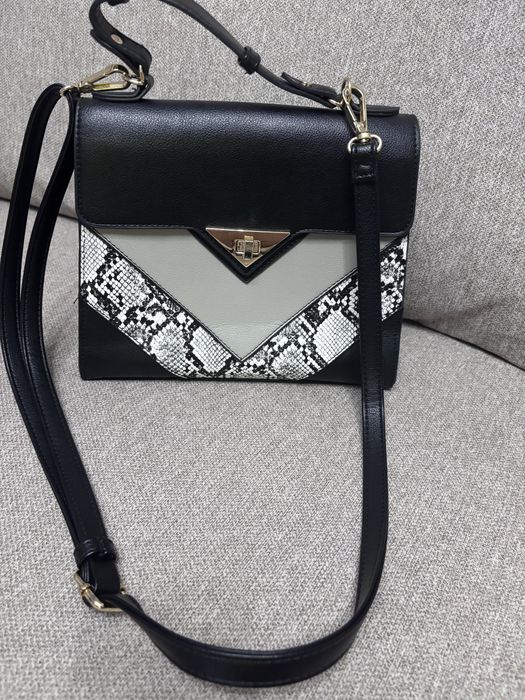 Продам сумки в отличном состоянии