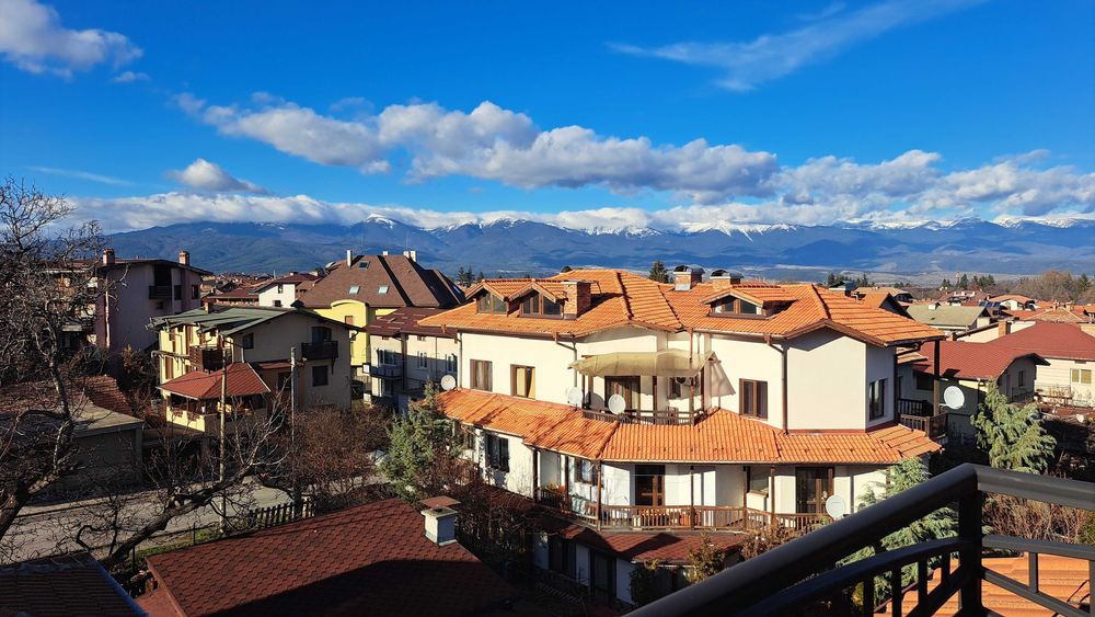 Продажба на работещ семеен хотел в гр. Банско