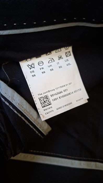 Оригинальные брюки от HugoBoss