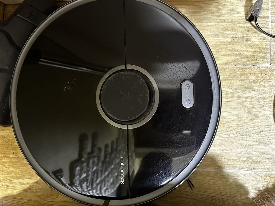 Робот пылесос продам