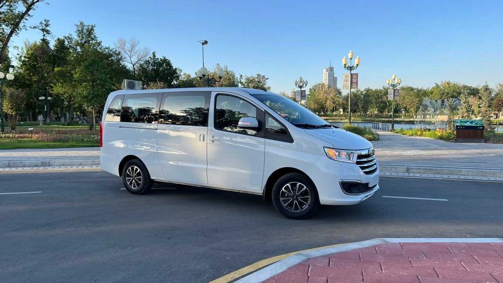 Jac M3 yangi sotuvda