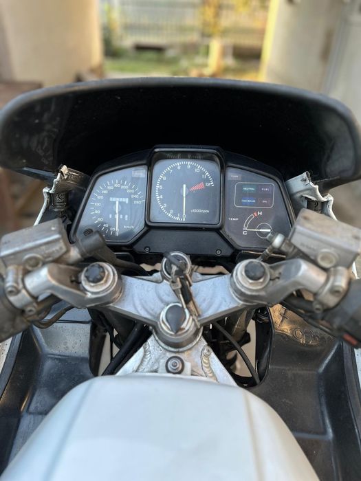 Honda VFR 750 F 1986