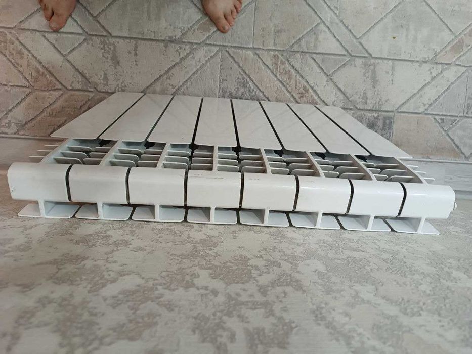 продам алюминиевую батарею