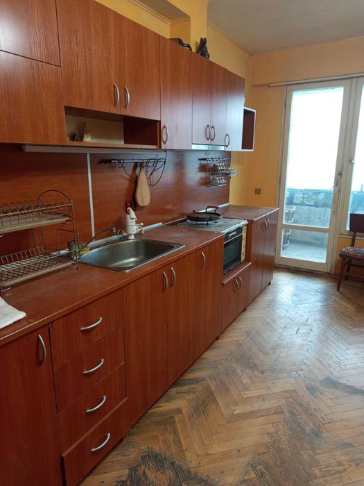 Продава се Двустаен апартамент в Шумен, Боян Българанов 1 - 67 кв.м за 1142 €/кв.м - Снимка #7