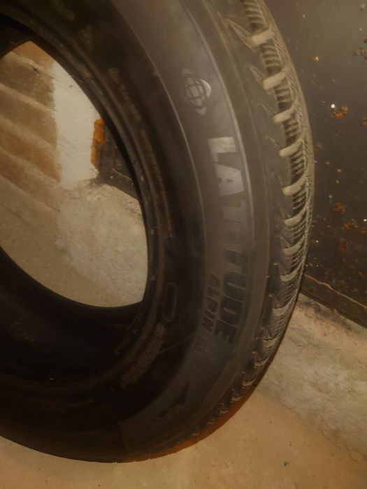 4 бр. зимни гуми Michelin 235 65 17