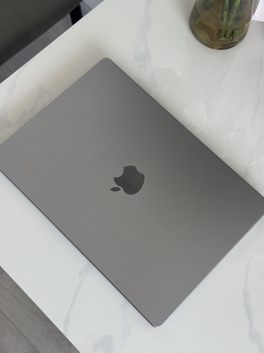 Macbook M1 Pro 16/512