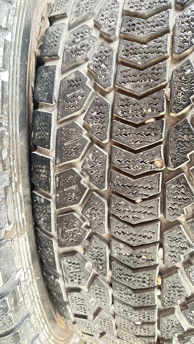 Шины зимние липучка 265/65 17