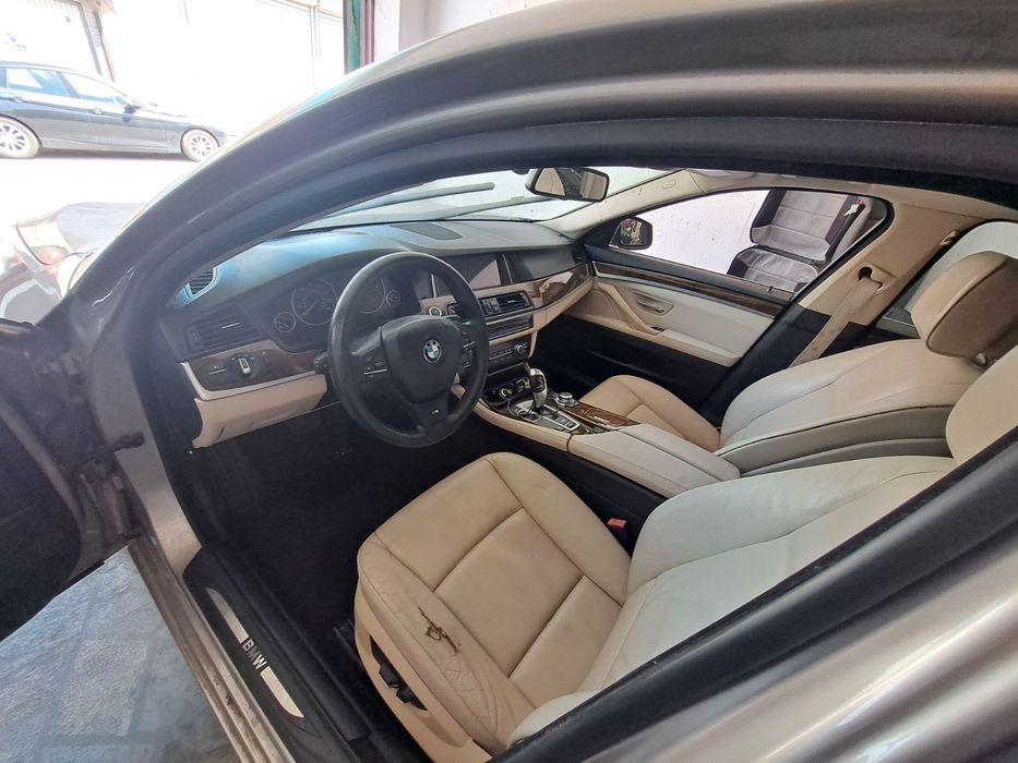 Bmw 528i -245 к.с. Benzin