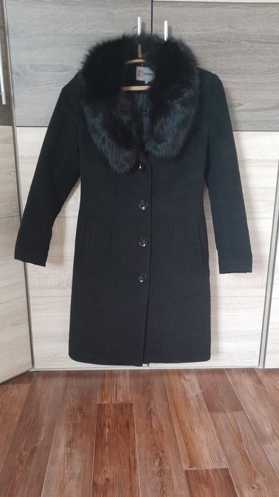 Продам осенне весенние пальто