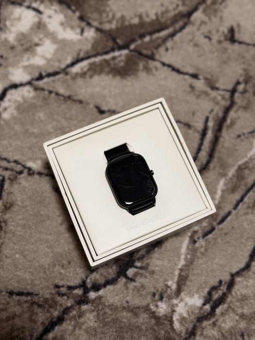 Смарт часовник Amazfit GTS 2e