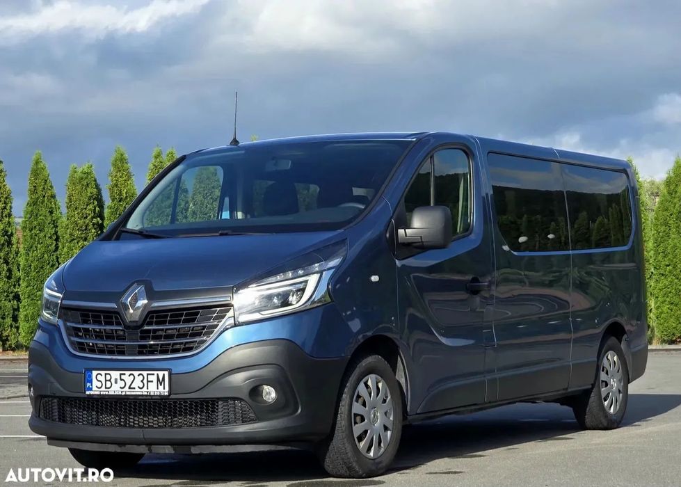 Renault Trafic 2.0 DCi 9 locuri