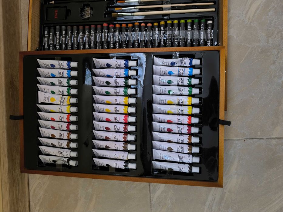 Куфар за рисуване 175 части