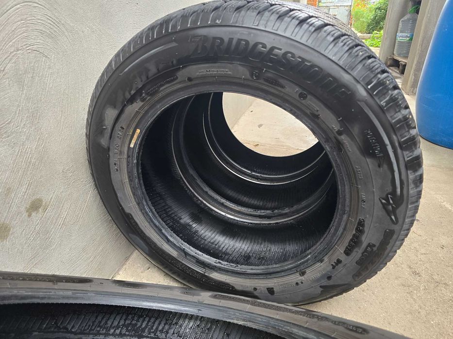 зимни гуми bridgestone blizzak 195/60/15