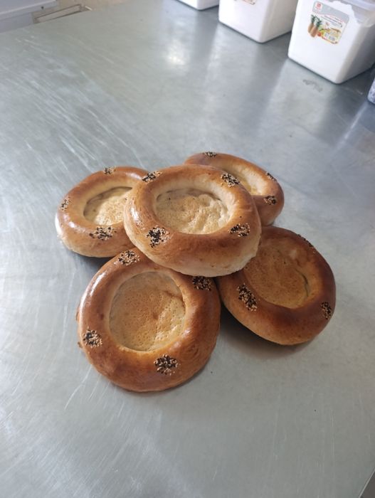 Құдайтамақтарға нан