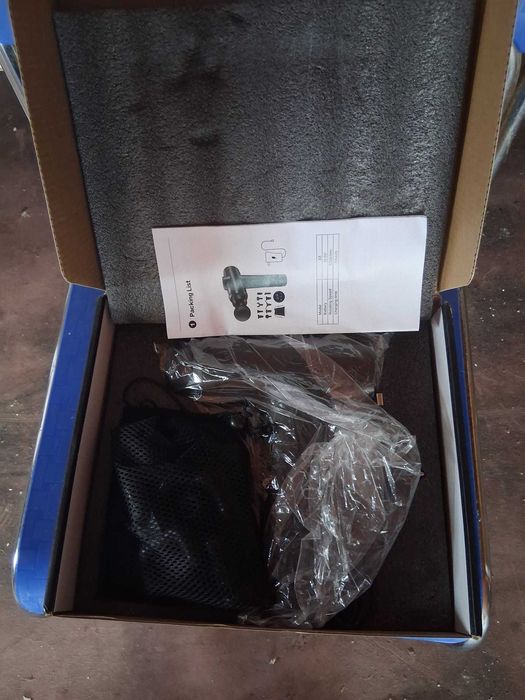 Pistol de masaj muscular Zerolia A3, 30 trepte de viteza, 6 capete, nou