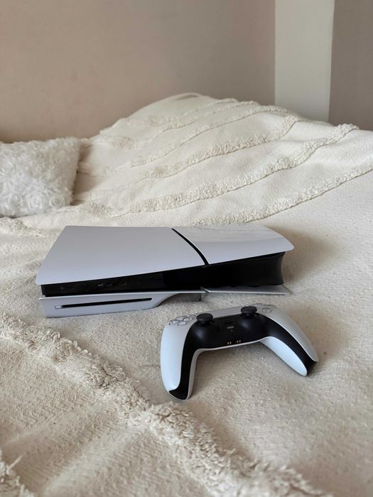 PlayStation5 чисто нов