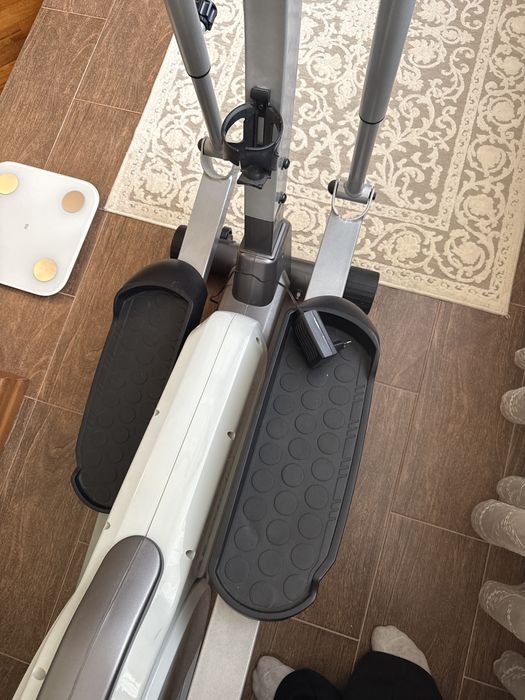 Эллиптический тренажер