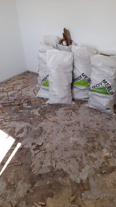 Transport moloz/ Debarasare aparamente.