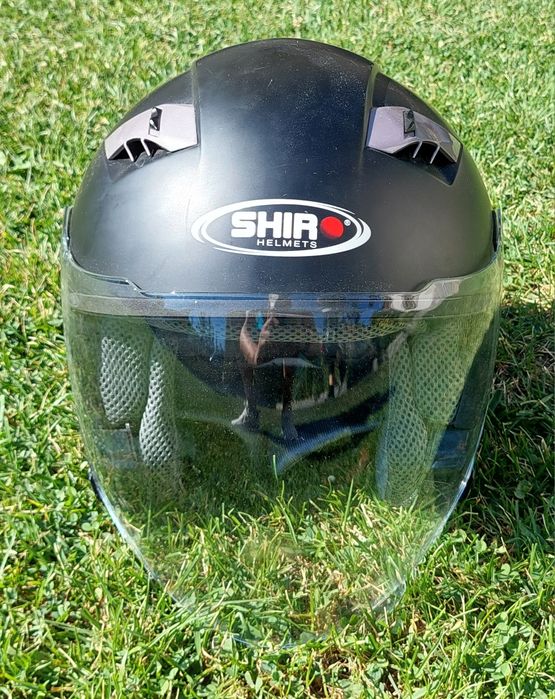Каска за скутери или мотори Shiro Helmets