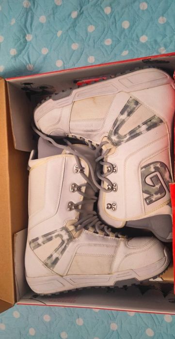 Boots snowboard Burton mărimea 43