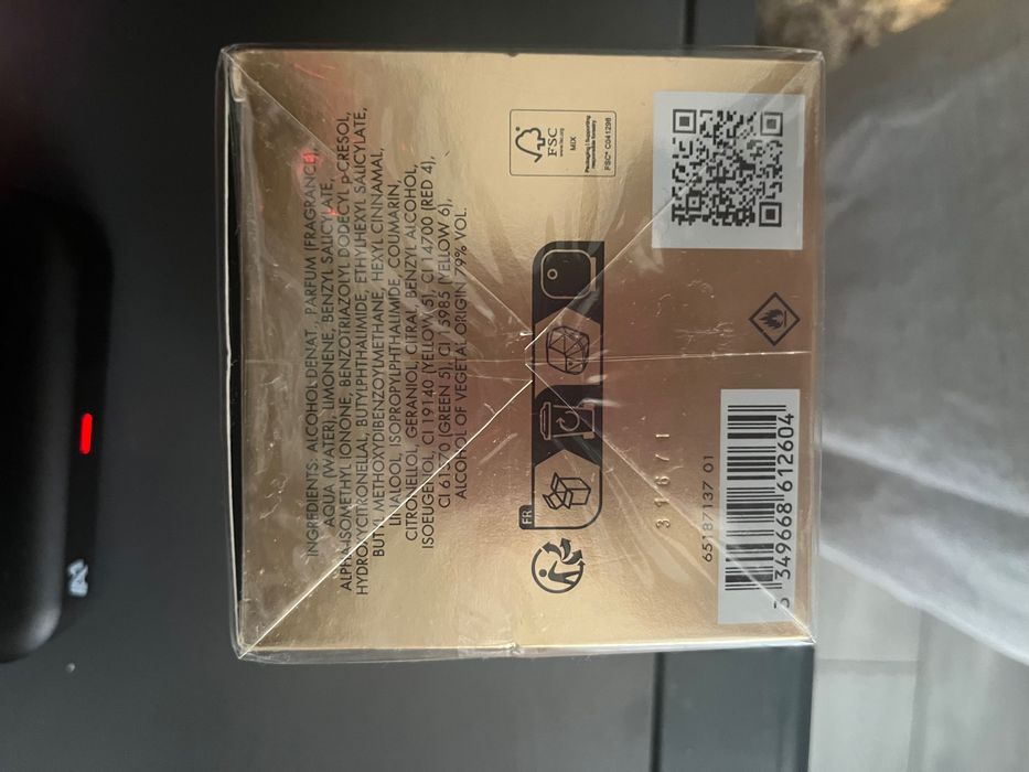 Продавам чисто нов оригинален Lady Million парфюм.