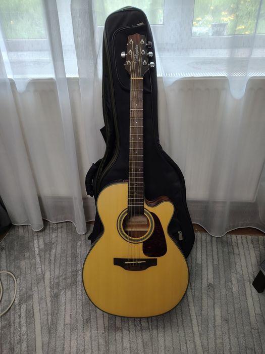 Chitara acustica Takimine  GN10 CE + geanta