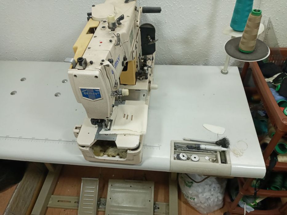 Петельная машинка Gemsy