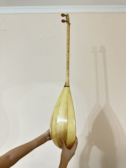 Продам домбыра 15.000