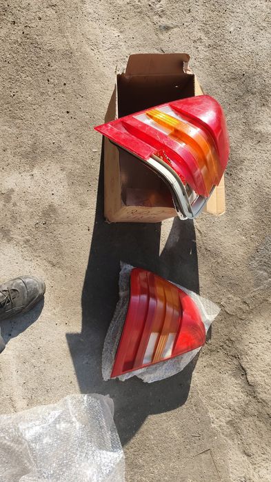 Задний фонарь мерс 202