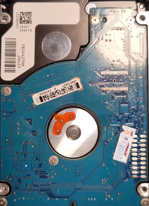 Sotiladi HDD 320GB