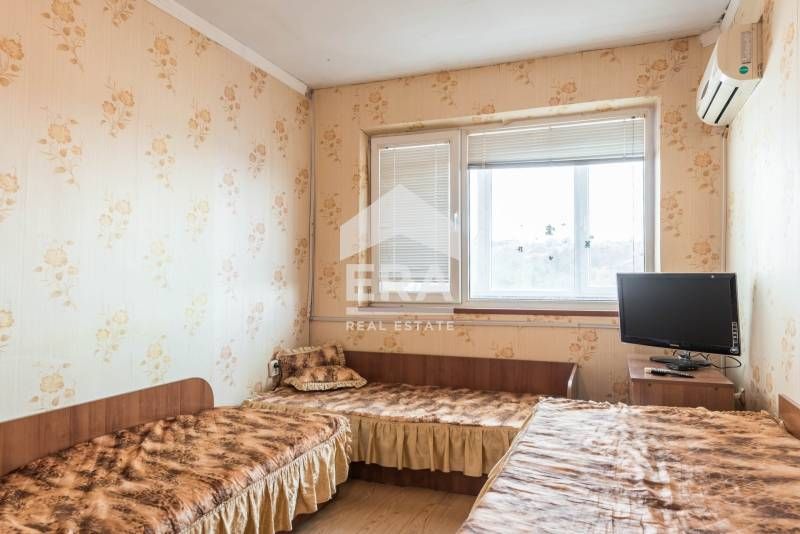 Двустаен, ексклузивен, югоизточен апартамент за продажба, с отделна ку