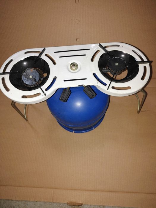Aragaz camping 2 ochiuri și butelie