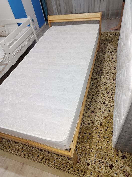 Кровать ikea 200x90. 3шт