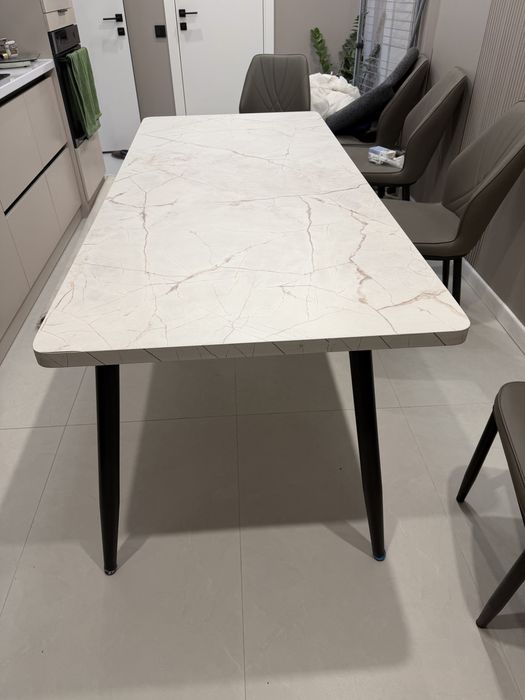 Стол кухонный, новый