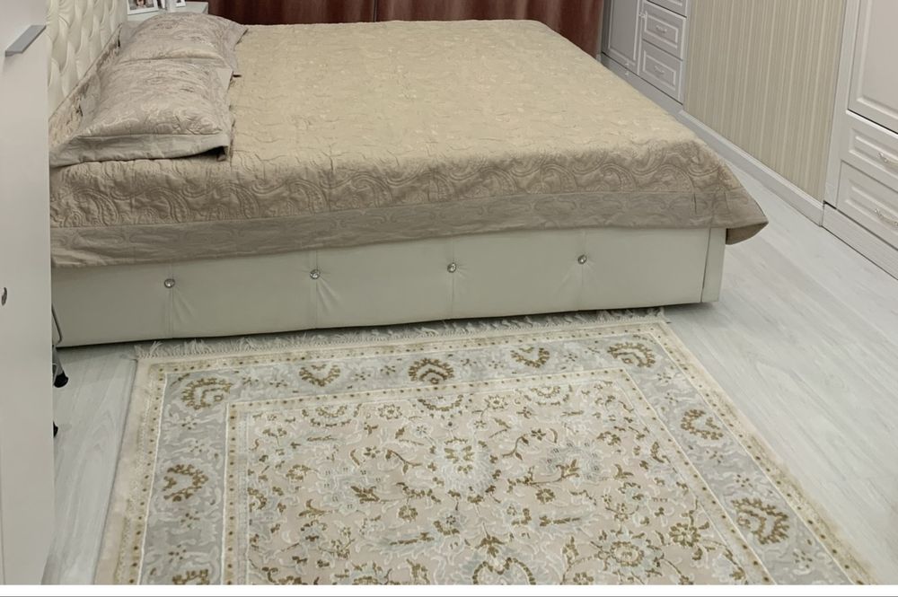 Ковры, дорожка .