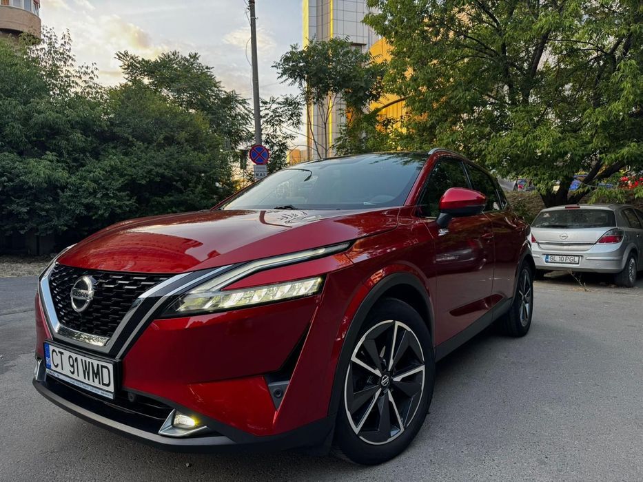 Nissan Qashqai Nissan Qashqai Tekna plus 4WD!