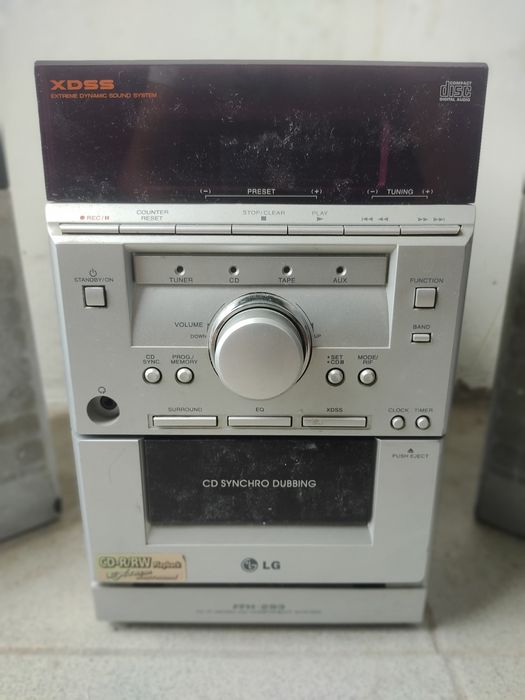 Продам Музыкальную систему Lg