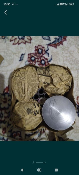 Продам Поршня москвич