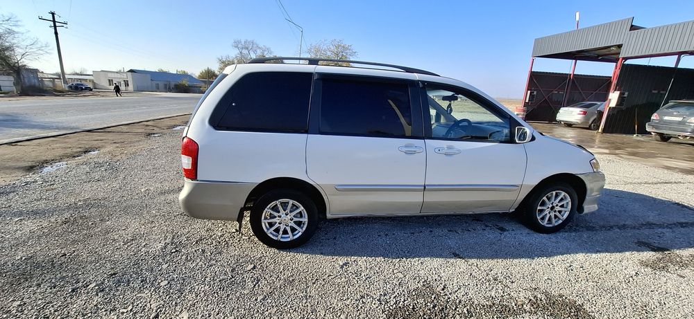 Мазда мпв 1999 г 2.5