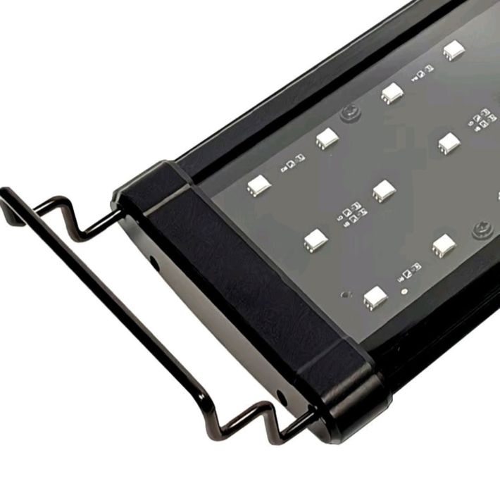 Продам светильник для аквариума 90см