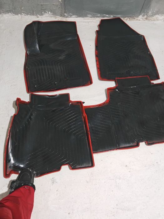 Резиновые полики Jetour X90+