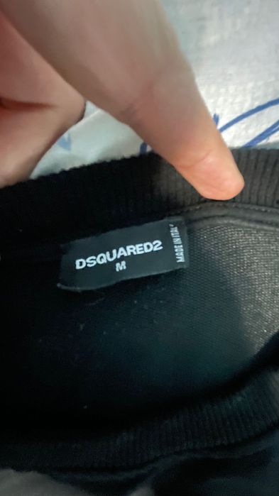 Черна блуза на Dsquared2