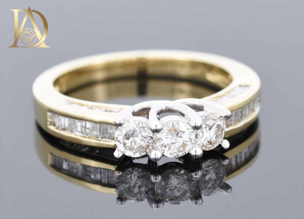 Нов Златен Пръстен с 1.03кт Естествени Диаманти